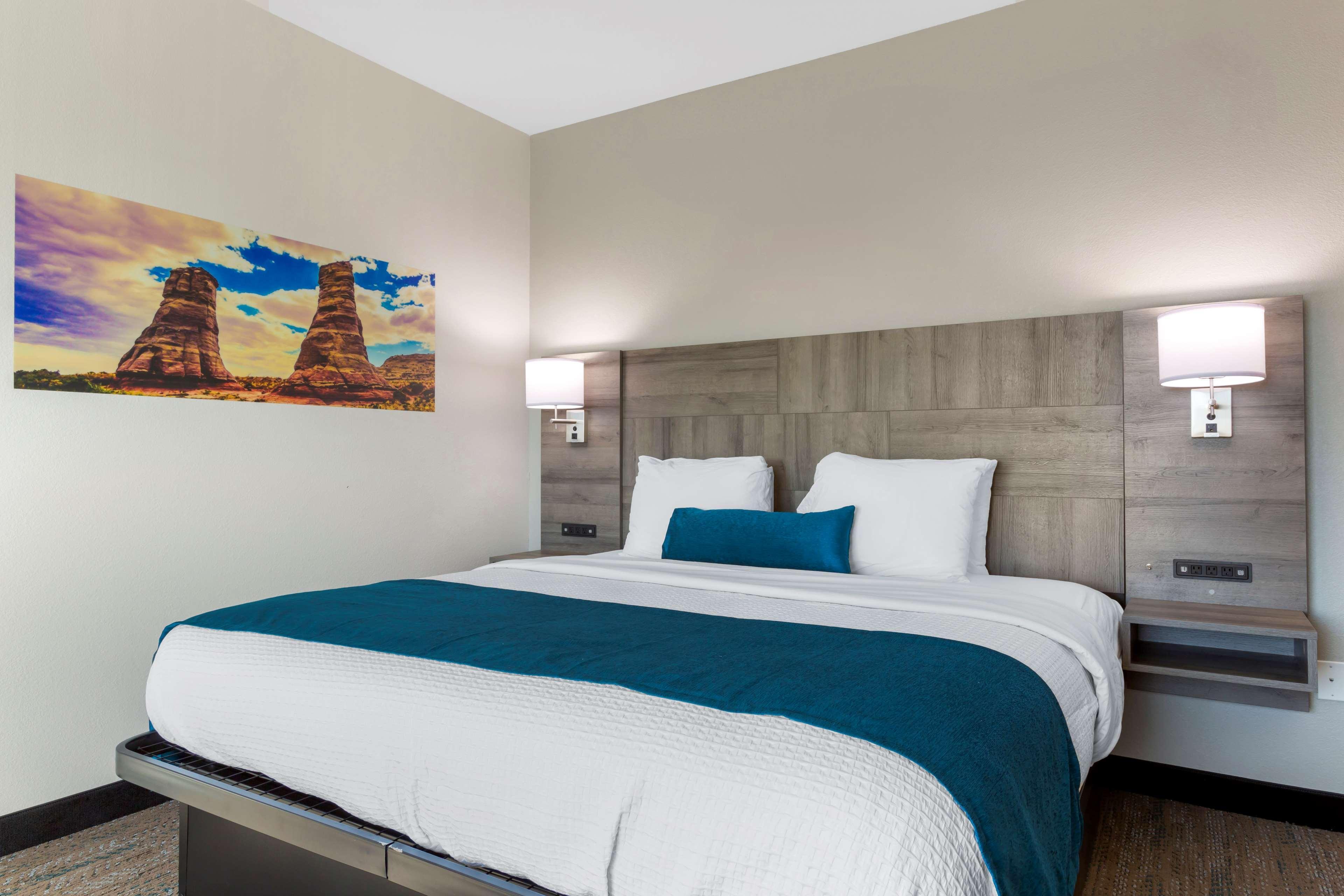 Best Western Plus Executive Residency Phoenix North Happy Valley エクステリア 写真