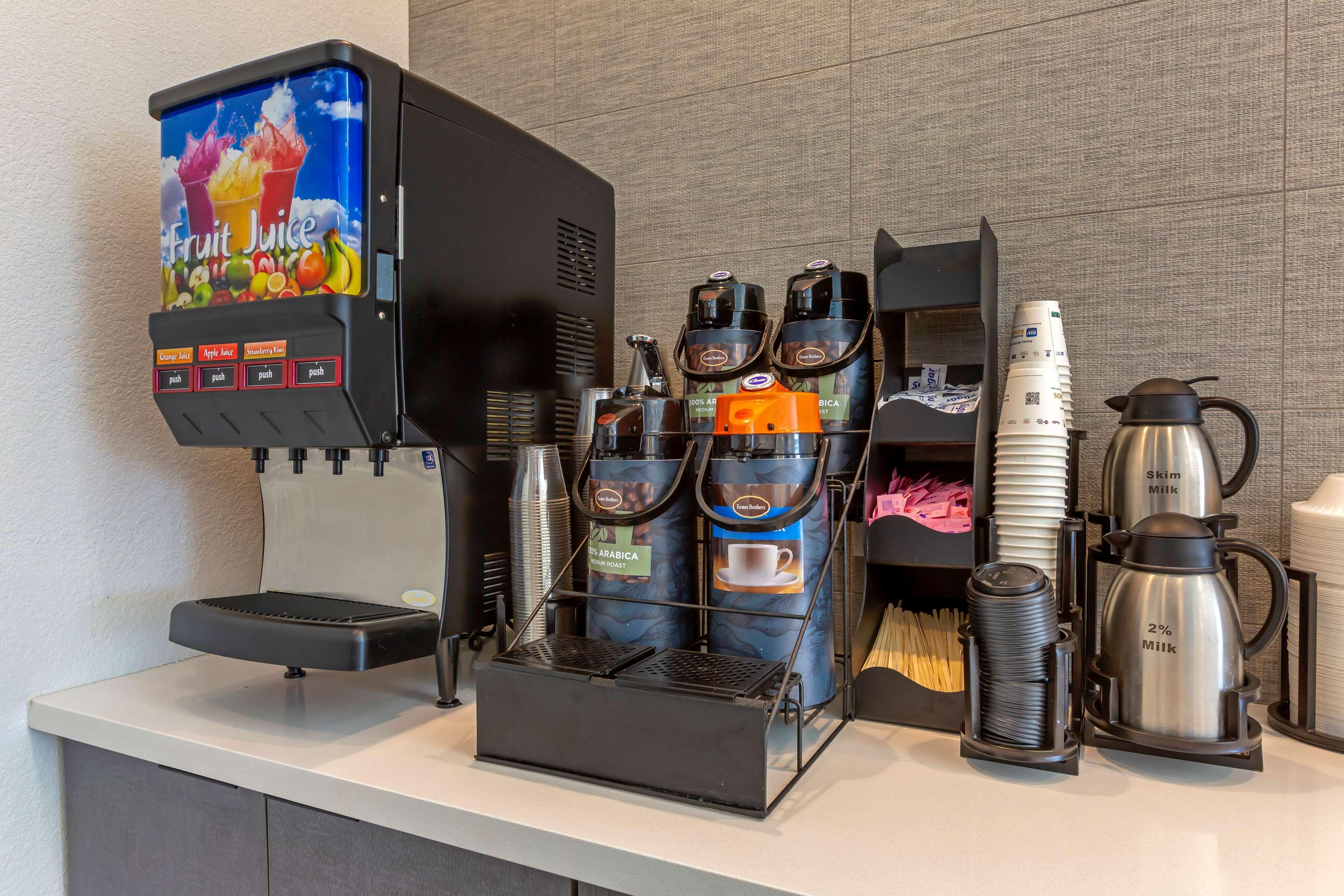 Best Western Plus Executive Residency Phoenix North Happy Valley エクステリア 写真