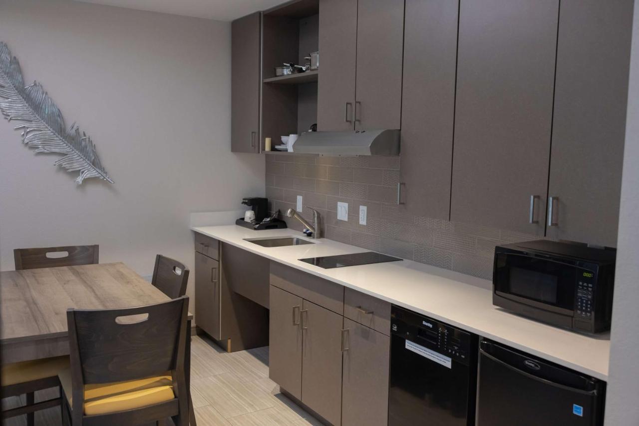 Best Western Plus Executive Residency Phoenix North Happy Valley エクステリア 写真