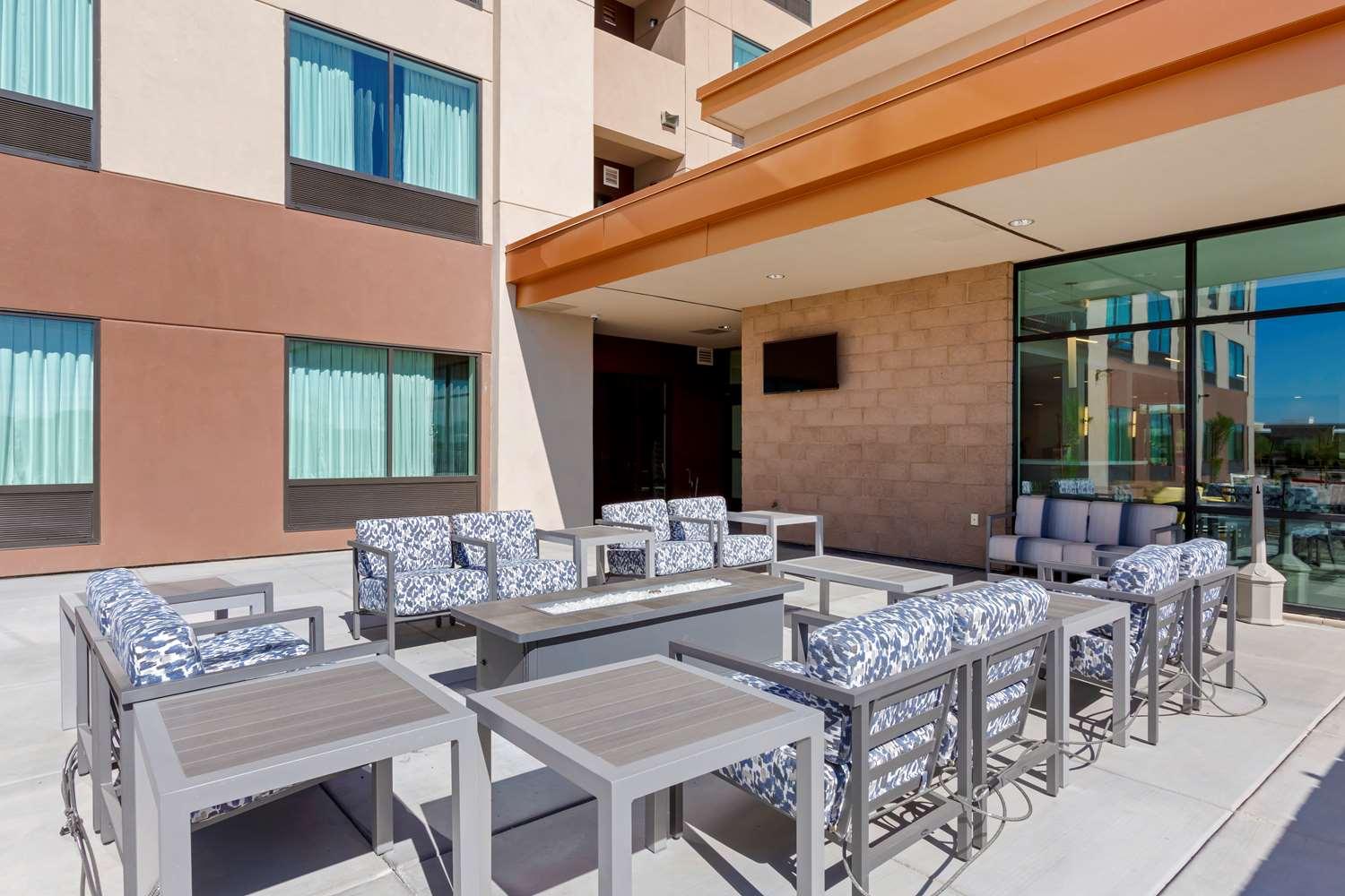Best Western Plus Executive Residency Phoenix North Happy Valley エクステリア 写真