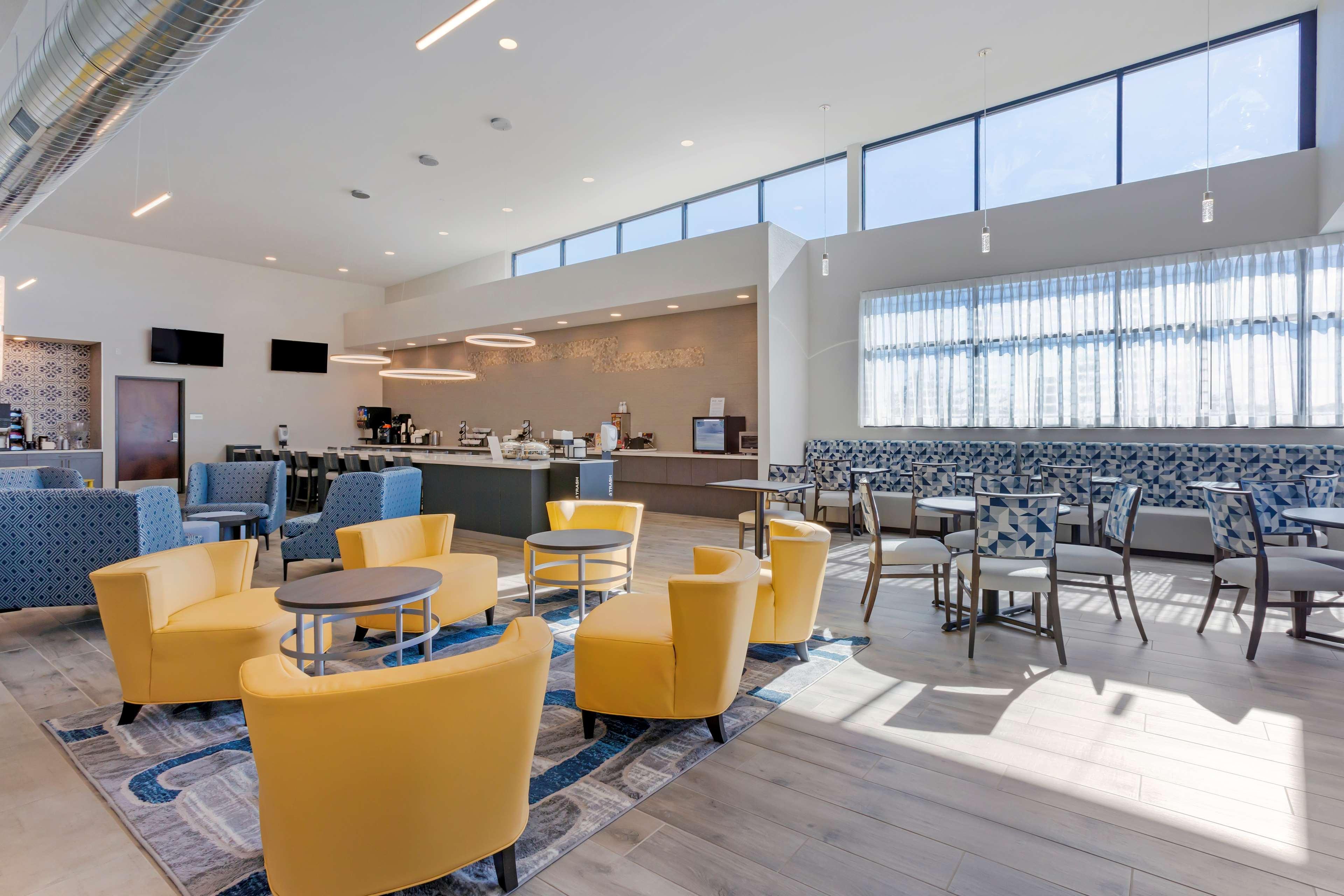 Best Western Plus Executive Residency Phoenix North Happy Valley エクステリア 写真